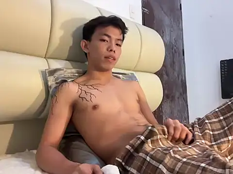 hottasianboy online show from 05/19/26, 06:53