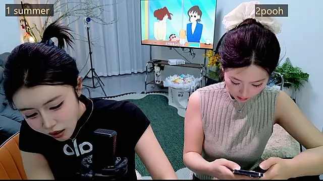 Snapshot of Summerbaby-001 chatting on 03/17/26, 12:19 Summerbaby-001 online show from 03/17/26, 12:19