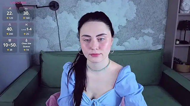 NoraLumi online show from 04/15/26, 05:36