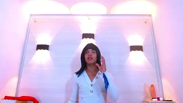 Brianna Roux online show from 03/16/26, 07:51