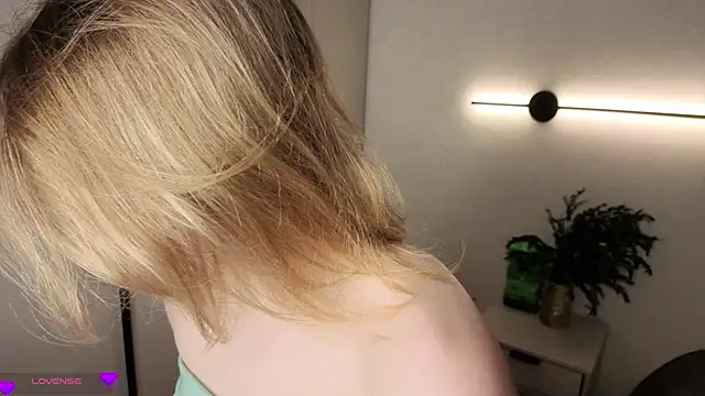 AureliaAngel online show from 03/27/26, 08:41