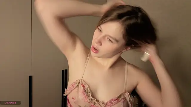 AureliaAngel online show from 04/11/26, 06:40