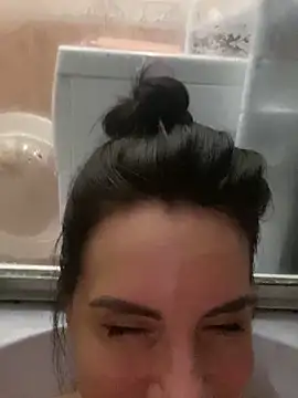 Snapshot of Alex_Svift chatting on 04/15/26, 09:15 Alex Svift online show from 04/15/26, 09:15