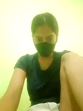 Snapshot of nidhiyadav00 chatting on 04/23/26, 09:19 nidhiyadav00 online show from 04/23/26, 09:19