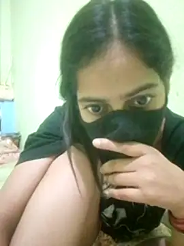 Snapshot of nidhiyadav00 chatting on 05/01/26, 06:45 nidhiyadav00 online show from 05/01/26, 06:45