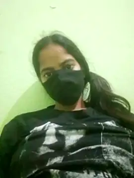 Snapshot of nidhiyadav00 chatting on 05/02/26, 09:20 nidhiyadav00 online show from 05/02/26, 09:20