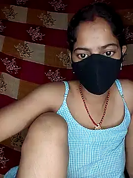 Snapshot of nidhiyadav00 chatting on 05/15/26, 05:53 nidhiyadav00 online show from 05/15/26, 05:53