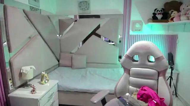 Snapshot of Ebony_rizon chatting on 04/06/26, 01:01 Ebony rizon online show from 04/06/26, 01:01