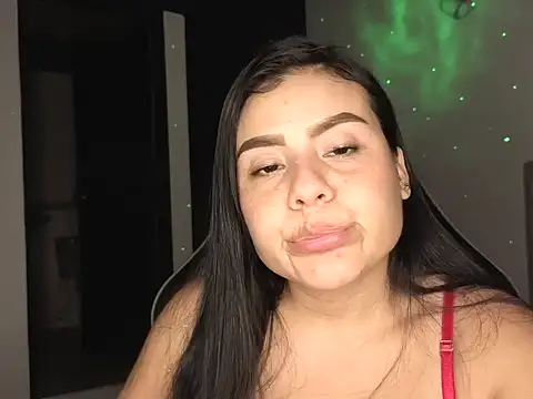 Wendyfzyog3 online show from 04/07/26, 05:02