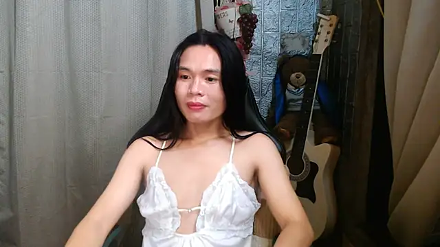 small 13 online show from 05/09/26, 03:28