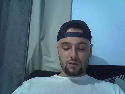 piazaocwb23 online show from 04/08/26, 02:33