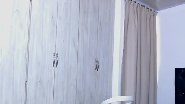 Snapshot of jax_f00x chatting on 03/21/26, 07:28 jax f00x online show from 03/21/26, 07:28