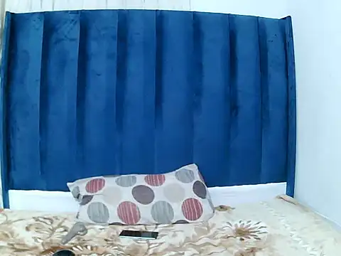 Snapshot of MelaniBbe chatting on 03/20/26, 04:45 MelaniBbe online show from 03/20/26, 04:45