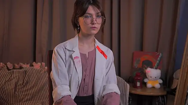 Snapshot of EuraButscher chatting on 04/05/26, 02:03 EuraButscher online show from 04/05/26, 02:03