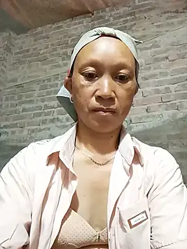 Heli pusy online show from 07/11/26, 12:13