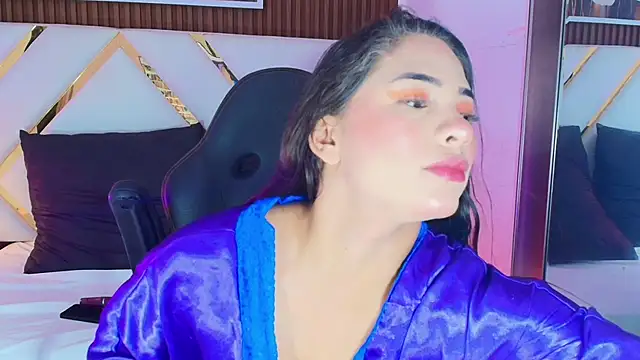 Snapshot of Sluttyysucker_ chatting on 03/28/26, 11:21 Sluttyysucker online show from 03/28/26, 11:21