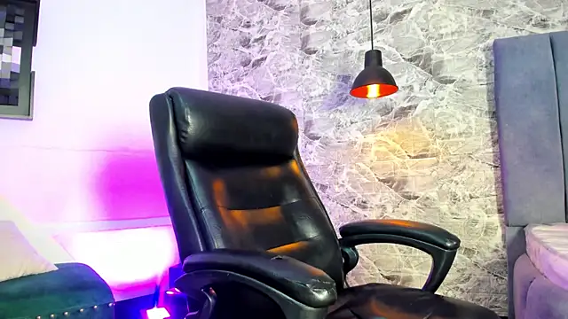 sofi wiliiams2 online show from 04/02/26, 11:02