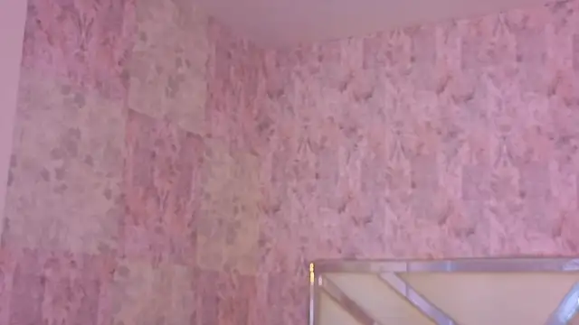 april summer  online show from 03/21/26, 10:02