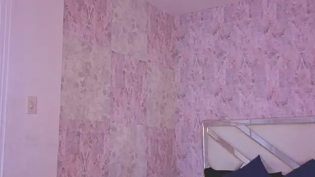 april summer  online show from 03/26/26, 08:25