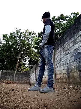 spittingpig1 online show from 03/19/26, 11:36