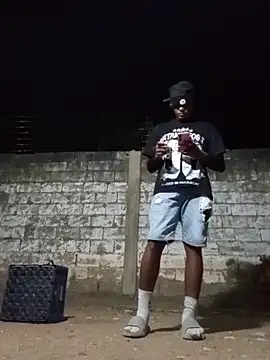 spittingpig1 online show from 03/21/26, 11:30