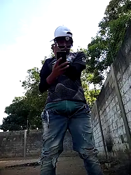 spittingpig1 online show from 04/02/26, 12:14