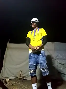 spittingpig1 online show from 04/25/26, 02:36