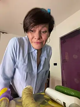 DtPORNBITCH online show from 04/08/26, 12:32