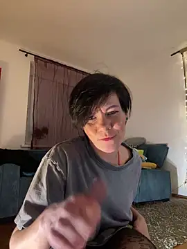 DtPORNBITCH online show from 04/11/26, 11:09