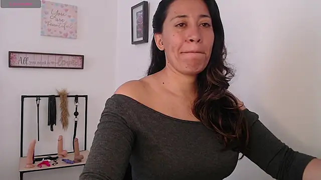 violeta scott online show from 03/26/26, 02:44