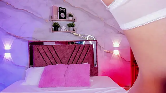 sofi naughty   online show from 03/24/26, 02:27