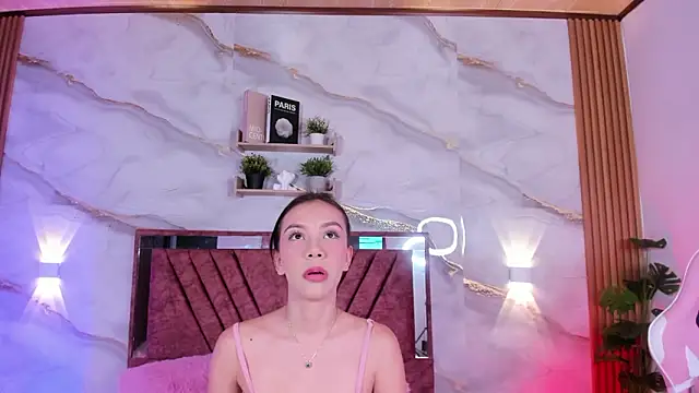 sofi naughty   online show from 03/31/26, 02:35