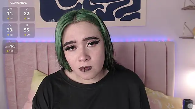 Liliith Zeniith online show from 04/08/26, 08:42