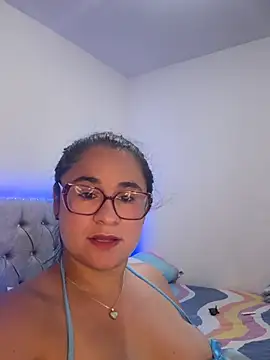 estrellajunior online show from 04/04/26, 01:48