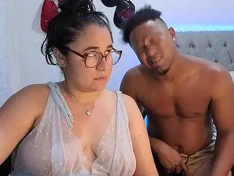 estrellajunior online show from 04/13/26, 12:05