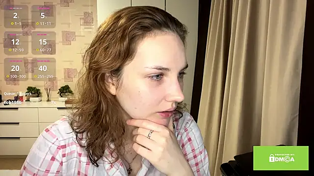 Snapshot of SamellaFlugum chatting on 03/30/26, 06:09 SamellaFlugum online show from 03/30/26, 06:09