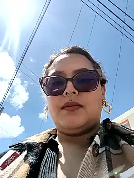 annie 27 online show from 03/19/26, 03:38