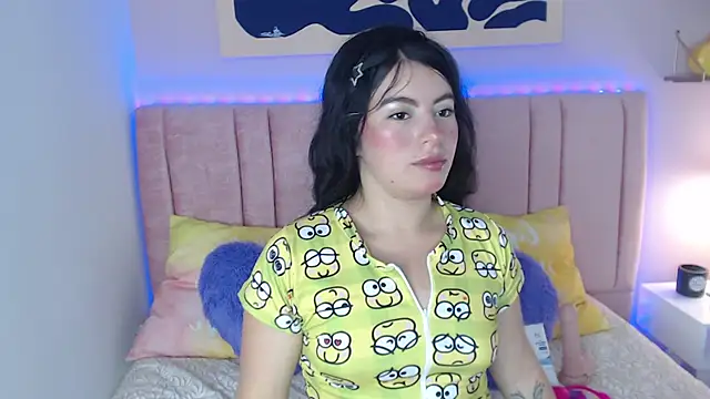 Zafiro Brm online show from 04/16/26, 04:35