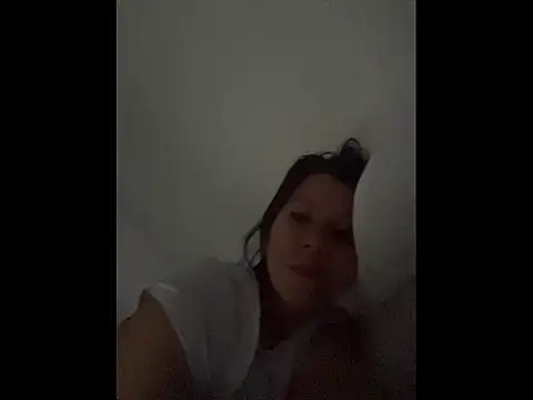 Snapshot of ItsAmara chatting on 04/03/26, 04:05 ItsAmara online show from 04/03/26, 04:05