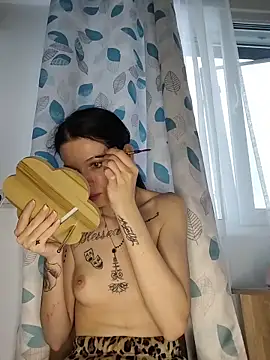 DeeaFoxy online show from 04/10/26, 04:23