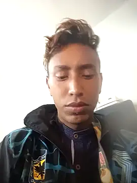 Elaris Vyxoria  online show from 03/19/26, 02:26