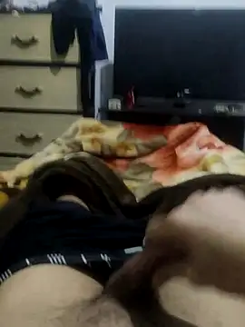 JoyousArray85 online show from 04/26/26, 05:32