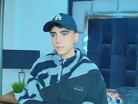 Snapshot of Brax_Valencia chatting on 03/26/26, 01:28 Brax Valencia online show from 03/26/26, 01:28