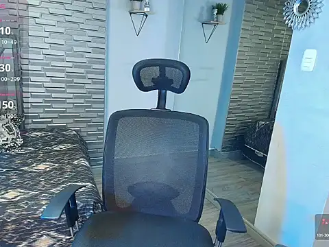 Snapshot of Brax_Valencia chatting on 04/06/26, 01:56 Brax Valencia online show from 04/06/26, 01:56