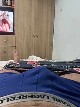 tommyxxx2026 online show from 07/08/26, 12:42