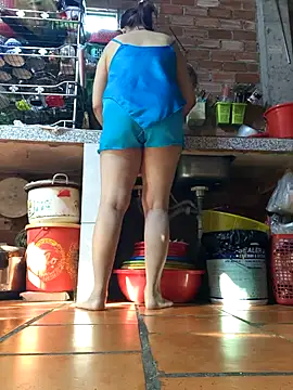 Love forever 69 online show from 04/03/26, 12:41