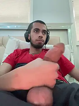 iLoveGirlsOnlyStr8Asf online show from 03/15/26, 11:11