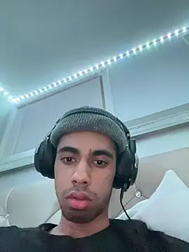 iLoveGirlsOnlyStr8Asf online show from 03/27/26, 09:10