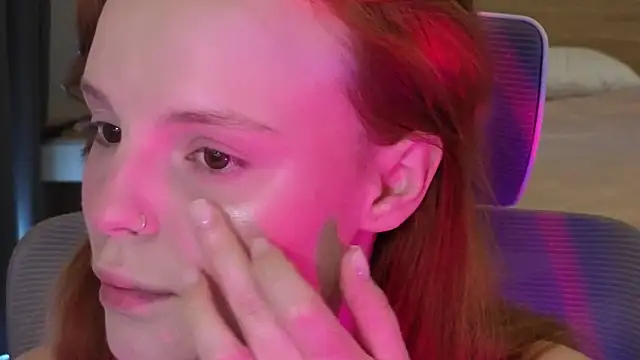 mollybossy online show from 04/15/26, 07:15