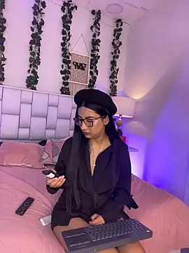 Snapshot of Gretel_Streit chatting on 04/13/26, 03:34 Gretel Streit online show from 04/13/26, 03:34